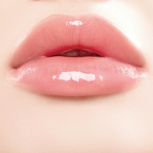 canmake-mellow-dew-lip-essence 2